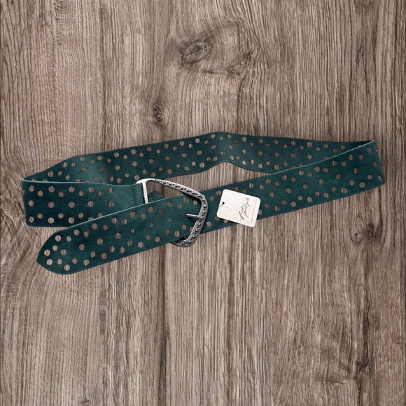 NWT Free People Gemini Hip Belt in Uncut Emerald - Picture 4 of 10